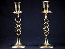 Load image into Gallery viewer, Candle Holder Spiral Brass Pair
