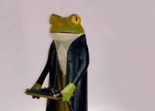 Load image into Gallery viewer, Butler Frog 36 inch Statue_Dumb Waiter with Tray
